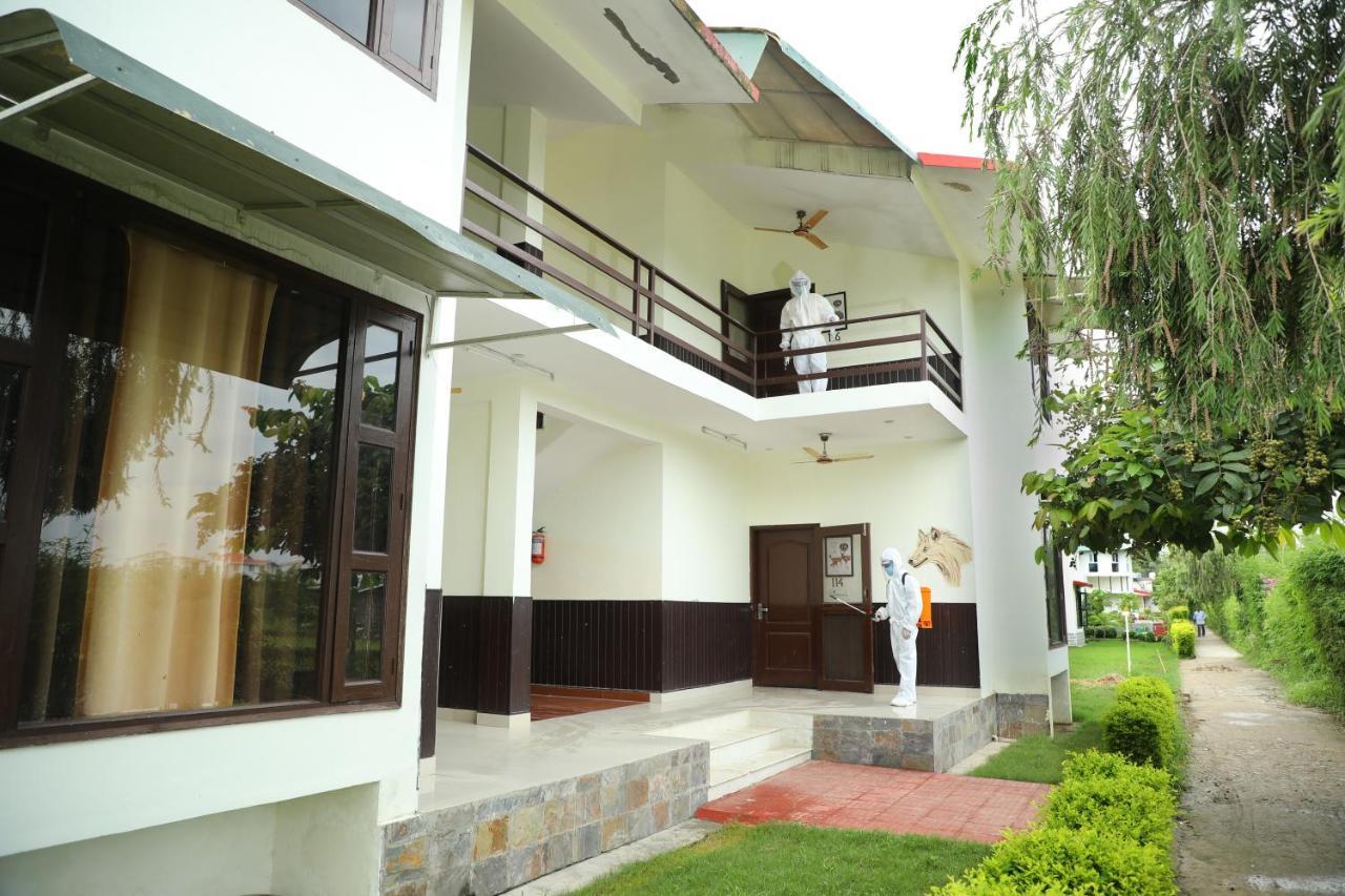 Corbett Treat Resort Rāmnagar Exteriör bild